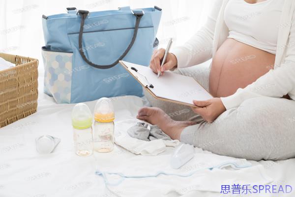 当肚里多了个小天使-还能飞美国吗-助孕顾问lina的真心话