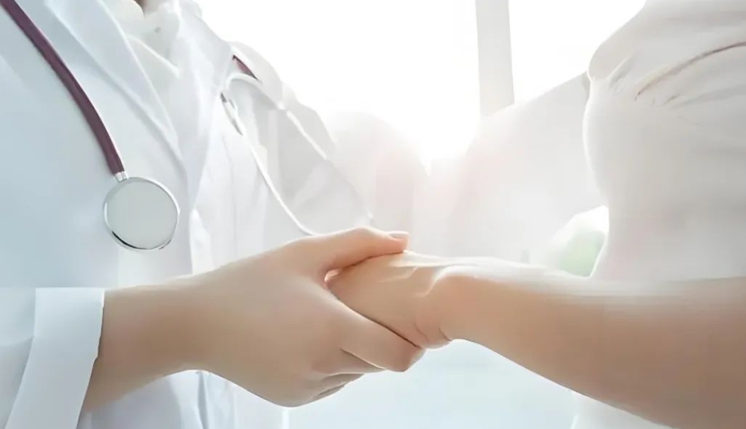 高龄女性输卵管切除后从成都赴泰国三代试管婴儿技术的可行性