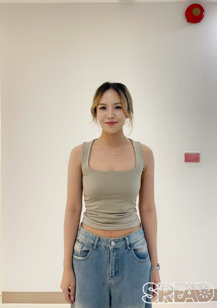 泰国女孩抵达格鲁吉亚